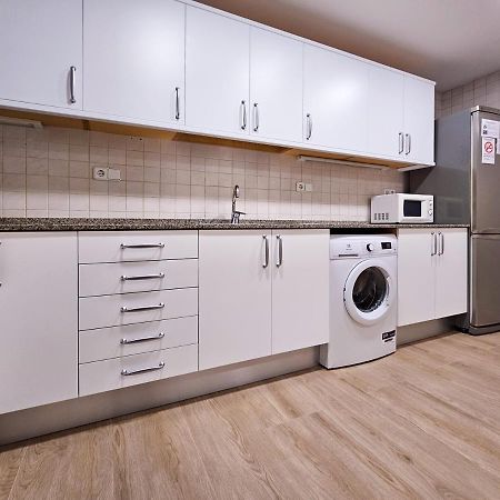 Classbedroom Park Gueell Apartment Barcelona Exterior photo